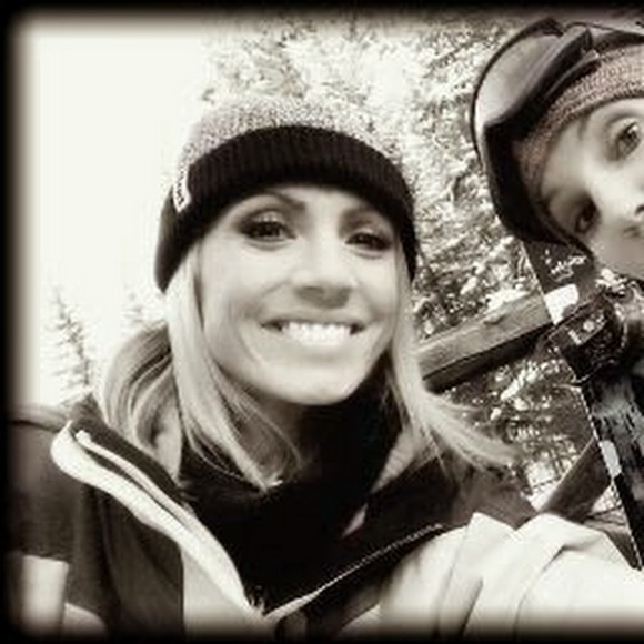 Meet your Posher, Leandra - Picture 1 of 1